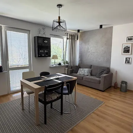 Krass Przestronne Mieszkanie Apartman *